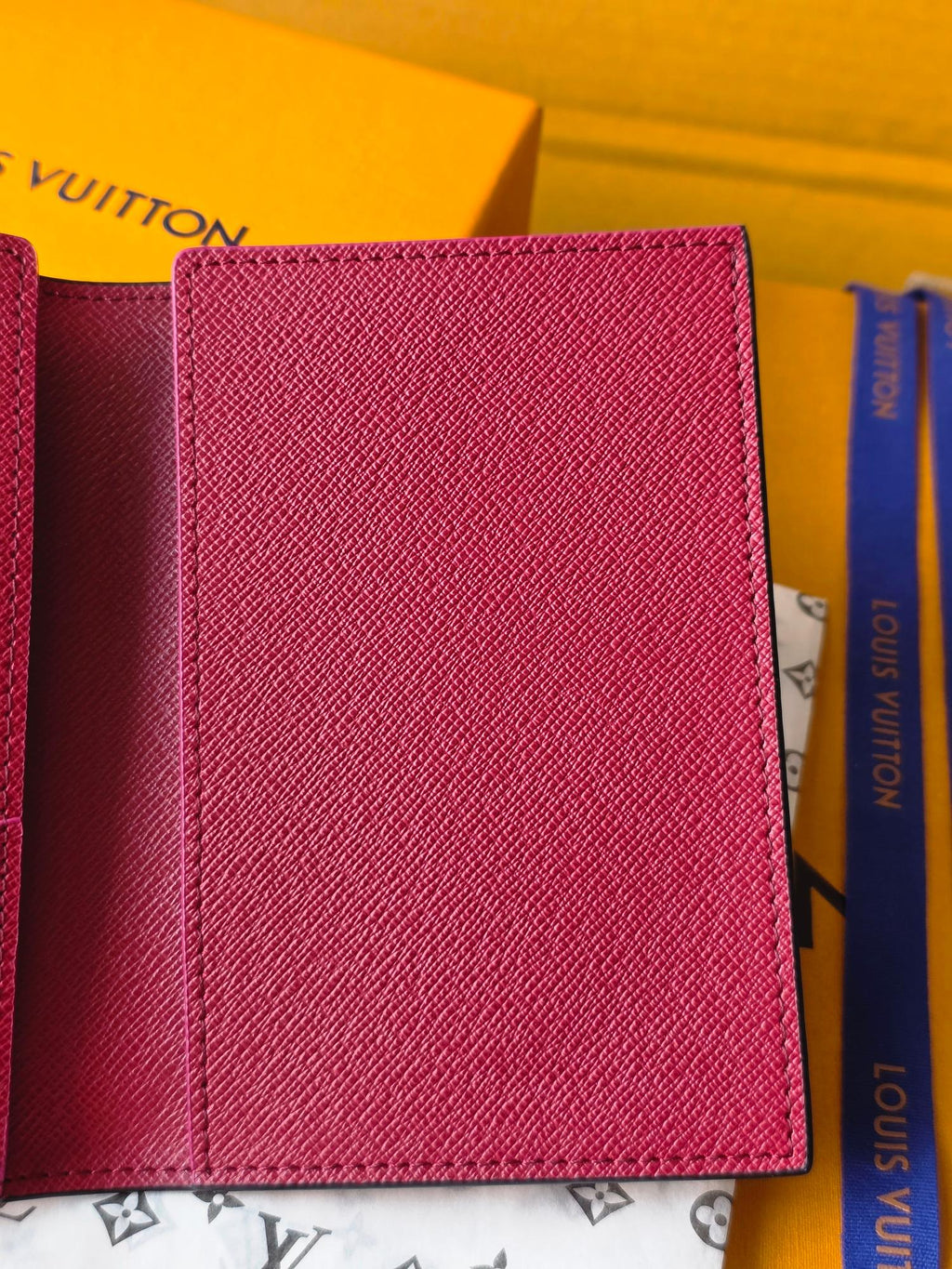 LV M26538 Passport Cover Red Black Cowhide