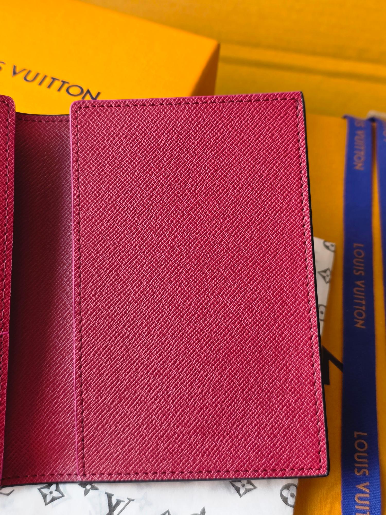 LV M26538 Passport Cover Red Black Cowhide