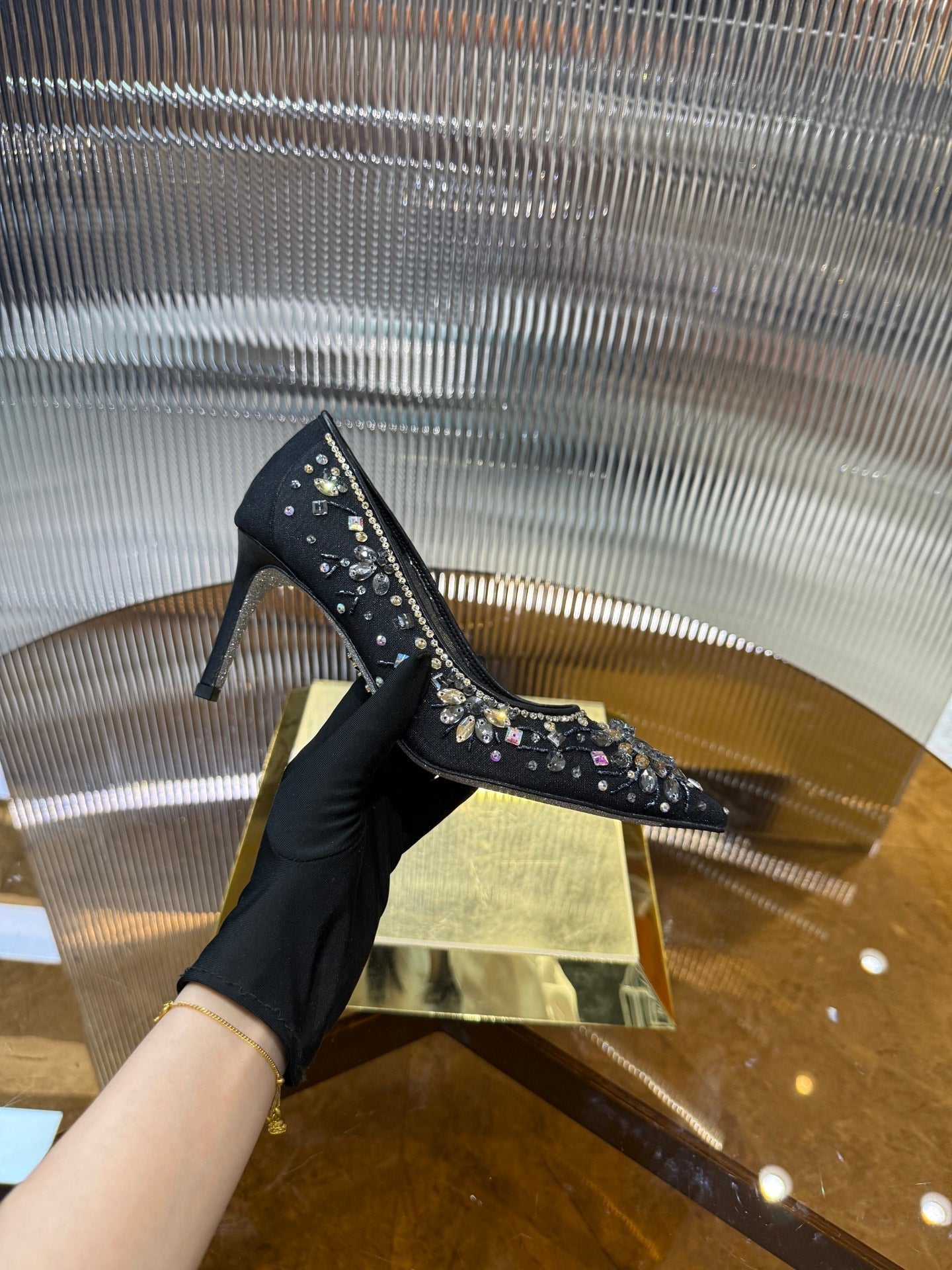 RC 25C Crystal Pearl Gem Lace High Heels Black Sheepskin 275754
