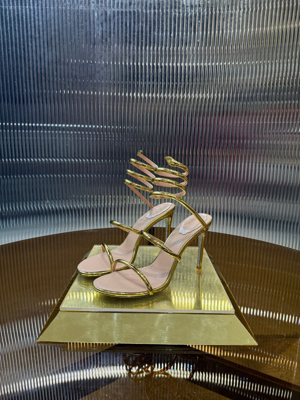 RC 25C Snake-Shaped Sandals 9.5cm Gold Sheepskin 310629