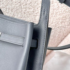 HM So Kelly Shoulder Bag 22cm Grey Cowhide 284541