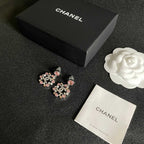 DOUBLE C STUD EARRINGS IN SILVER METAL WHITE & PINK STONES