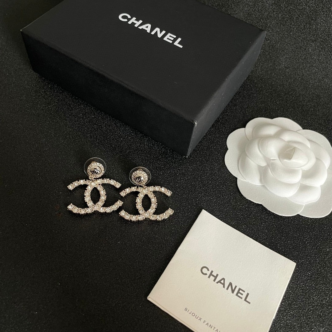 DOUBLE C STUD EARRINGS IN GOLD METAL FULLY EMBELLISHED CRYSTALS