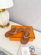 HM 26ss Pig-Nose Slipper Brown Leather 605913