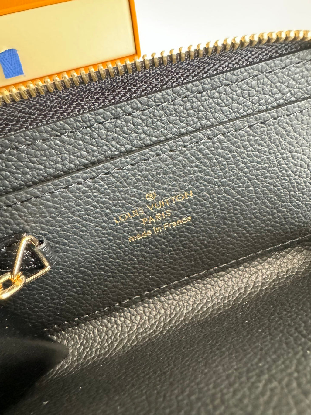 LV Noa Key Holder Black Monogram Calfskin 221549