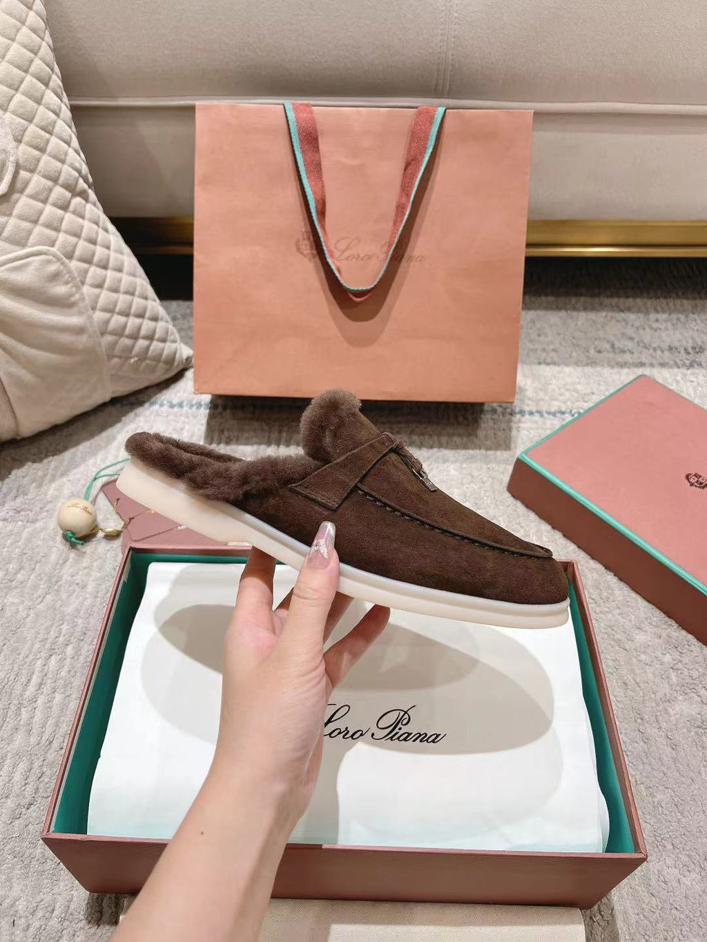 LP Charms Walk Babouche Loafer Bottele Brown Suede With Rabbit Fur Lining 206245