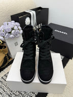 CC 26 Combat Boot Black Suede 588799