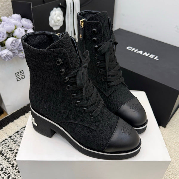 CC 26 Combat Boot Black Tweed Leather 588801