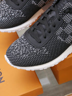 LV CLASSIC SNEAKER IN BLACK MIX WHITE LUMINOUS KNIT