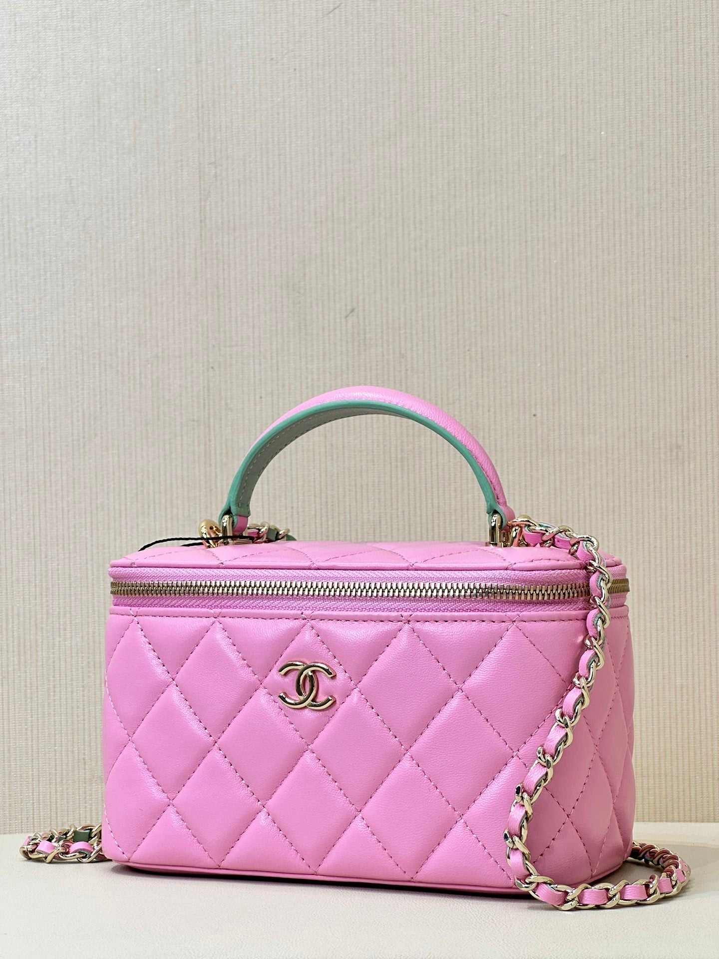 vanity shoulder bag top handle 17cm pink green lambskin