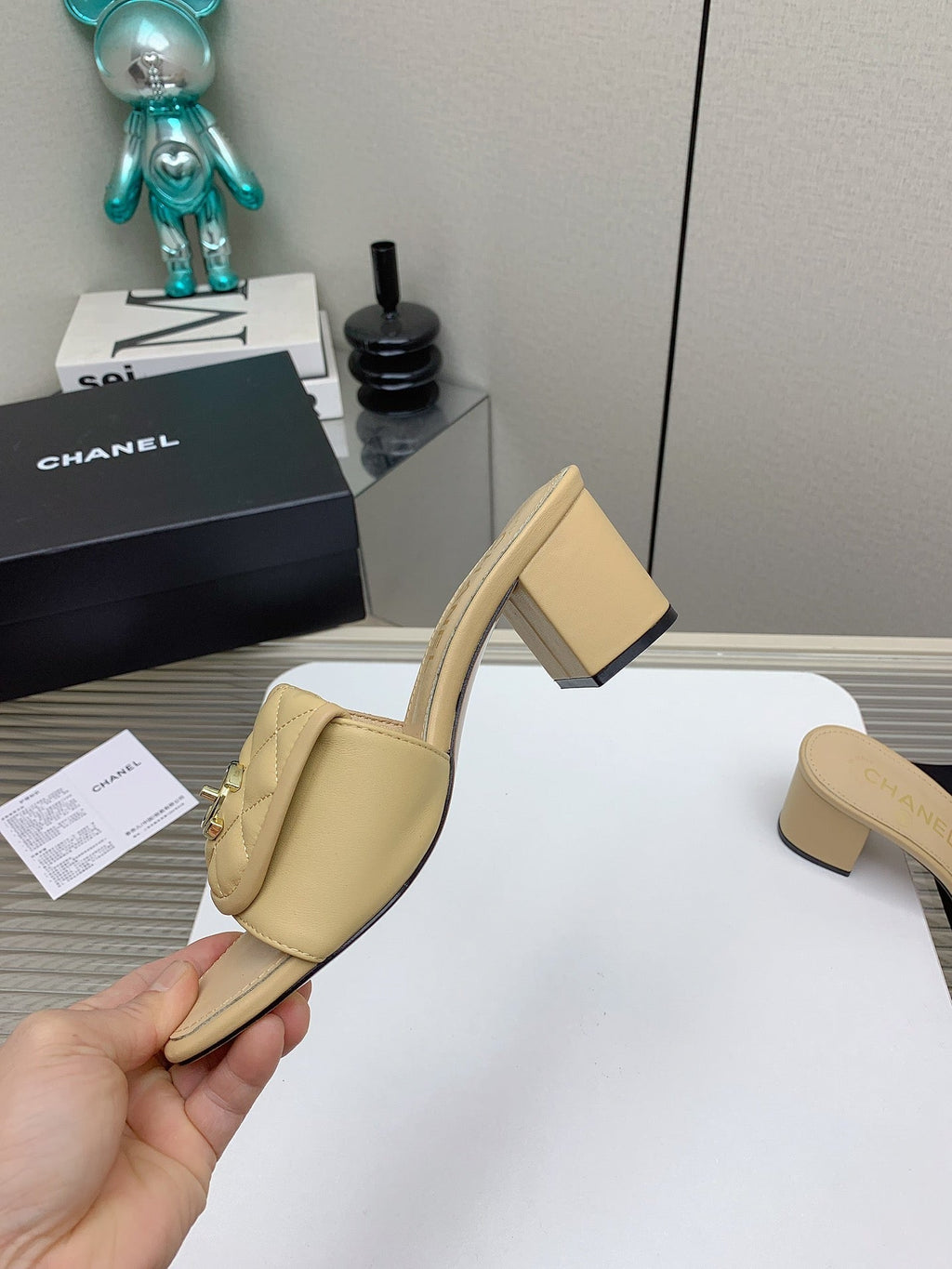 CC Mule Sandals 50mm In Beige Quilted Lambskin 148946