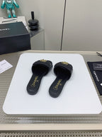 CC Slippers In Black Quilted Lambskin 148959