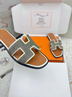 HM Oasis Sandals White Brown Suede Cowhide 625263