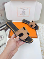 HM Oasis Sandals Black Brown Suede Cowhide 625264