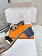HM Oasis Sandals with Rhinestone Black Orange Cowhide 625268