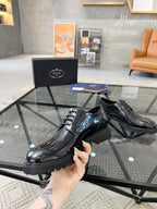 PRA LACE-UP SHOES IN GLOSSY BLACK CALFSKIN