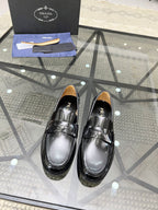 PRA LOAFER IN GLOSSY BLACK CALFSKIN