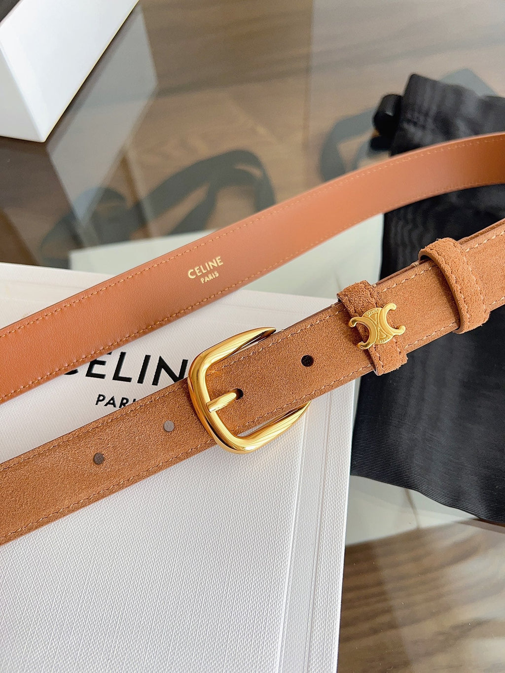CL Gold 25mm Triomphe Metal Ring Tan Suede 616257