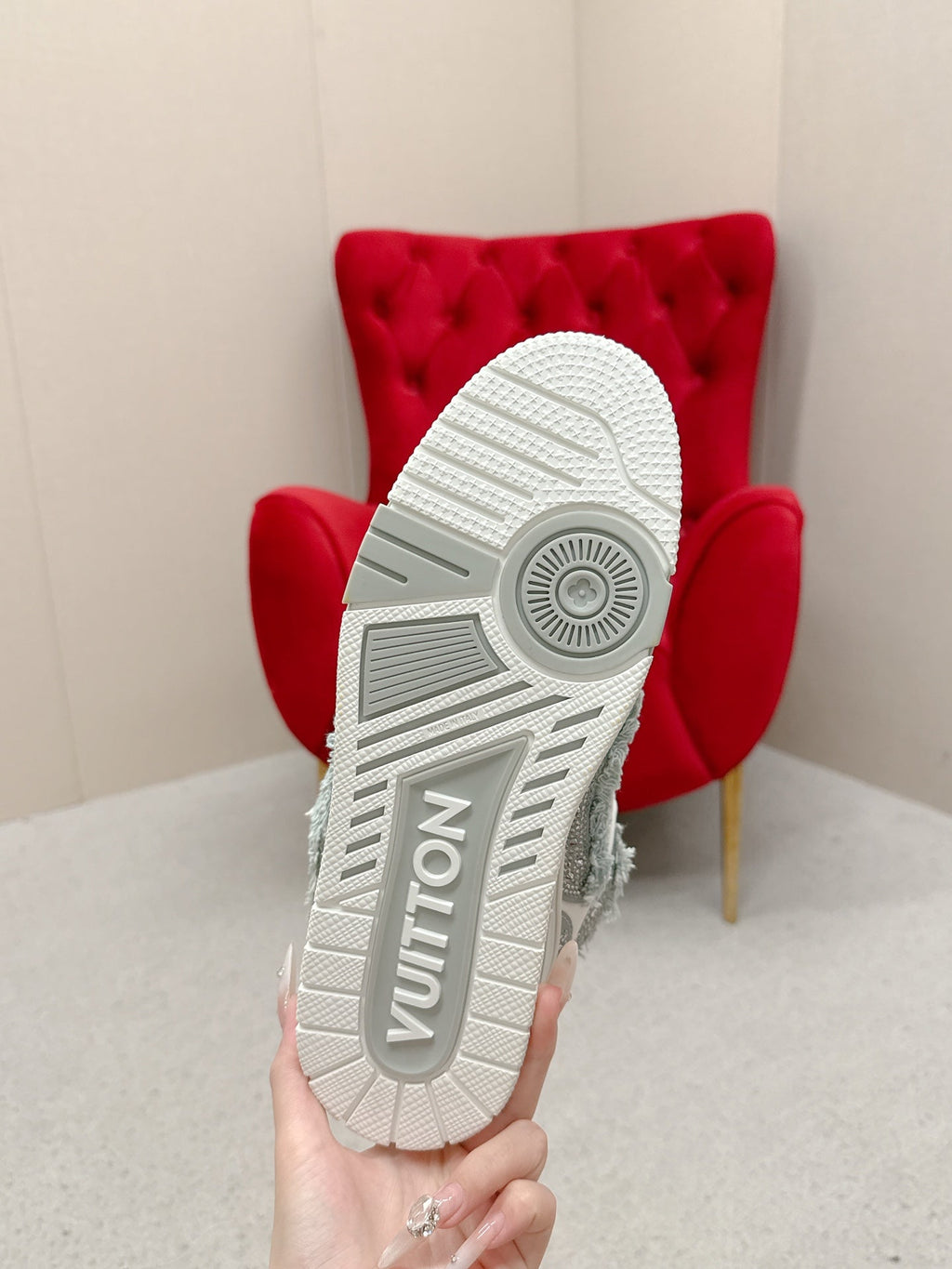 LV Trainer Sneaker Grey White Metallic Grained Metallic Calf Leather 528552