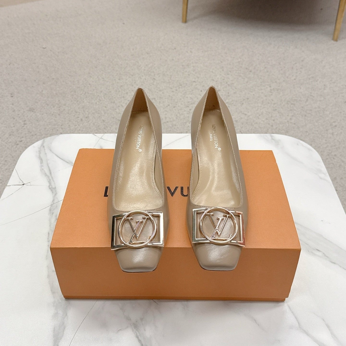 LV Madeleine High Heels Fuchsia Beige Leather 528578