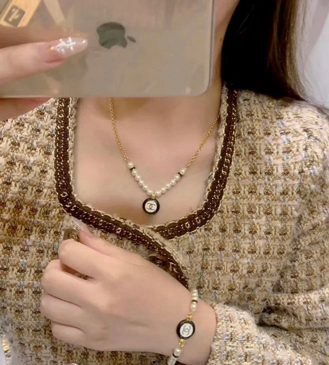CLASSIC CC PEARL CHAIN WITH    PEARLS BLACK RESIN