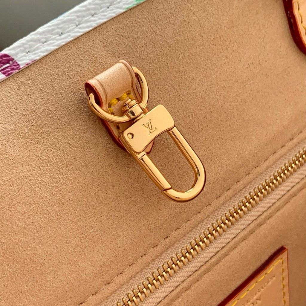 LV OnTheGo Monogram Bag Multicolor Canvas Cowhide 240930
