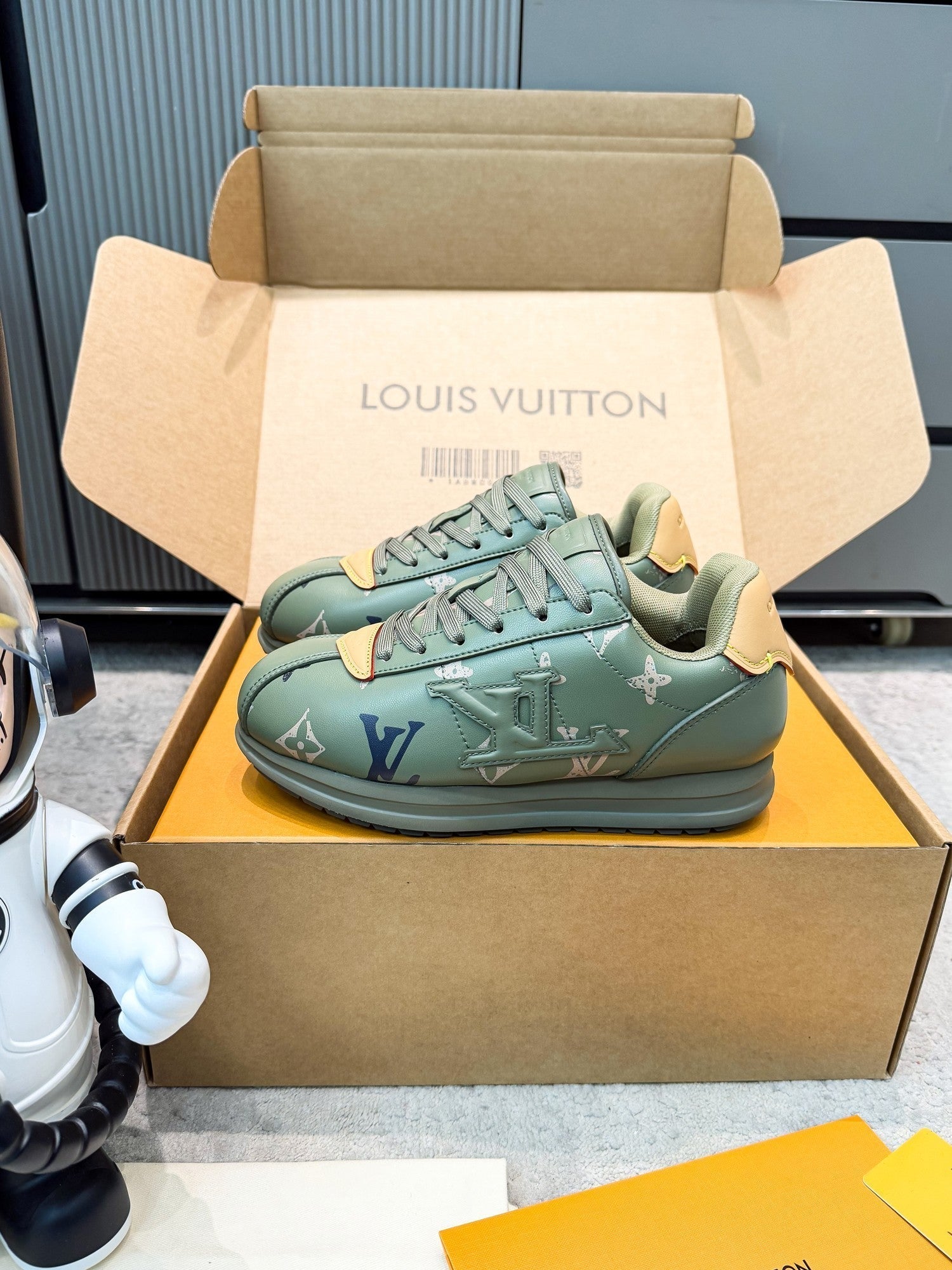 LV ButterSoft Sneaker Olive Monogram Leather 625418
