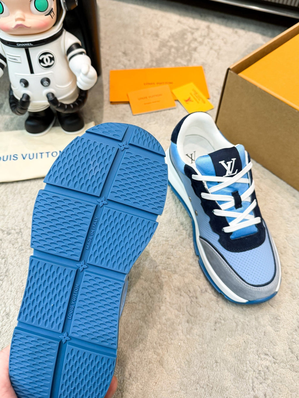 LV Classic Sneaker Grey Blue Black Suede Mesh 625421