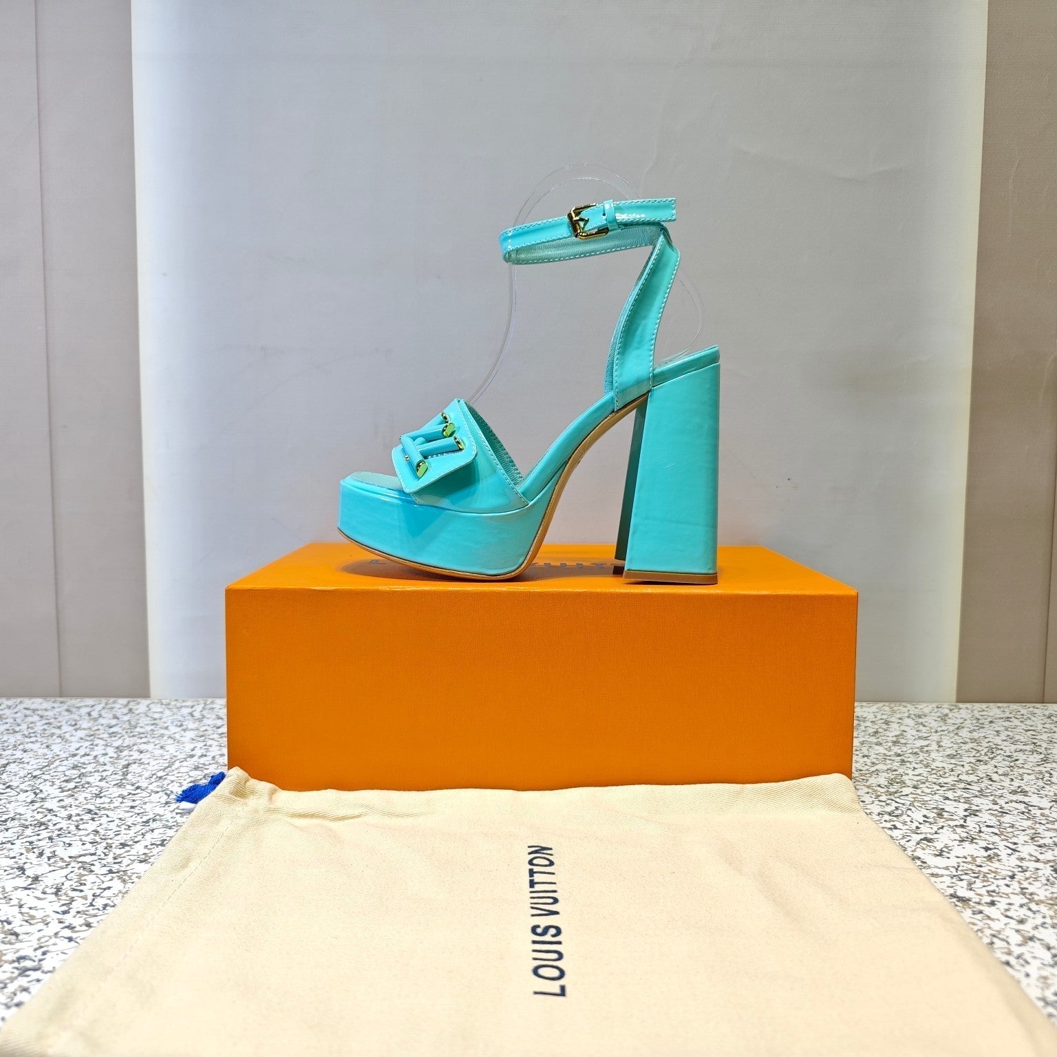 LV Shake Platform Sandal 110mm Turquoise Patent Leather 456138