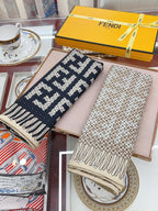 FF PONCHO 140 CM SCRAF IN BEIGE MONOGRAM SILK CASHMERE