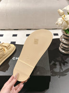 CC 25 Dad Sandal Mule Yellow Pastel Patent Leather 237582