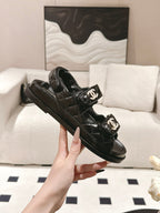 CC 25 Dad Deals Sandals Black Patent Leather 237590