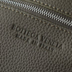 BV 25S DIAGO SHOULDER BAG 25.5 IN VERY DEEP OLIVE GRAIN COWHIDE