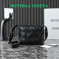BV 25S DIAGO SHOULDER BAG 25.5 IN BLACK COWHIDE