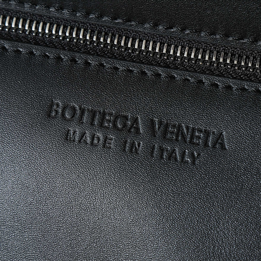 BV 25S DIAGO SHOULDER BAG 25.5 IN BLACK COWHIDE