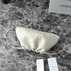 BV Dustbag Notte 33cm With Chain White Calfskin HW
