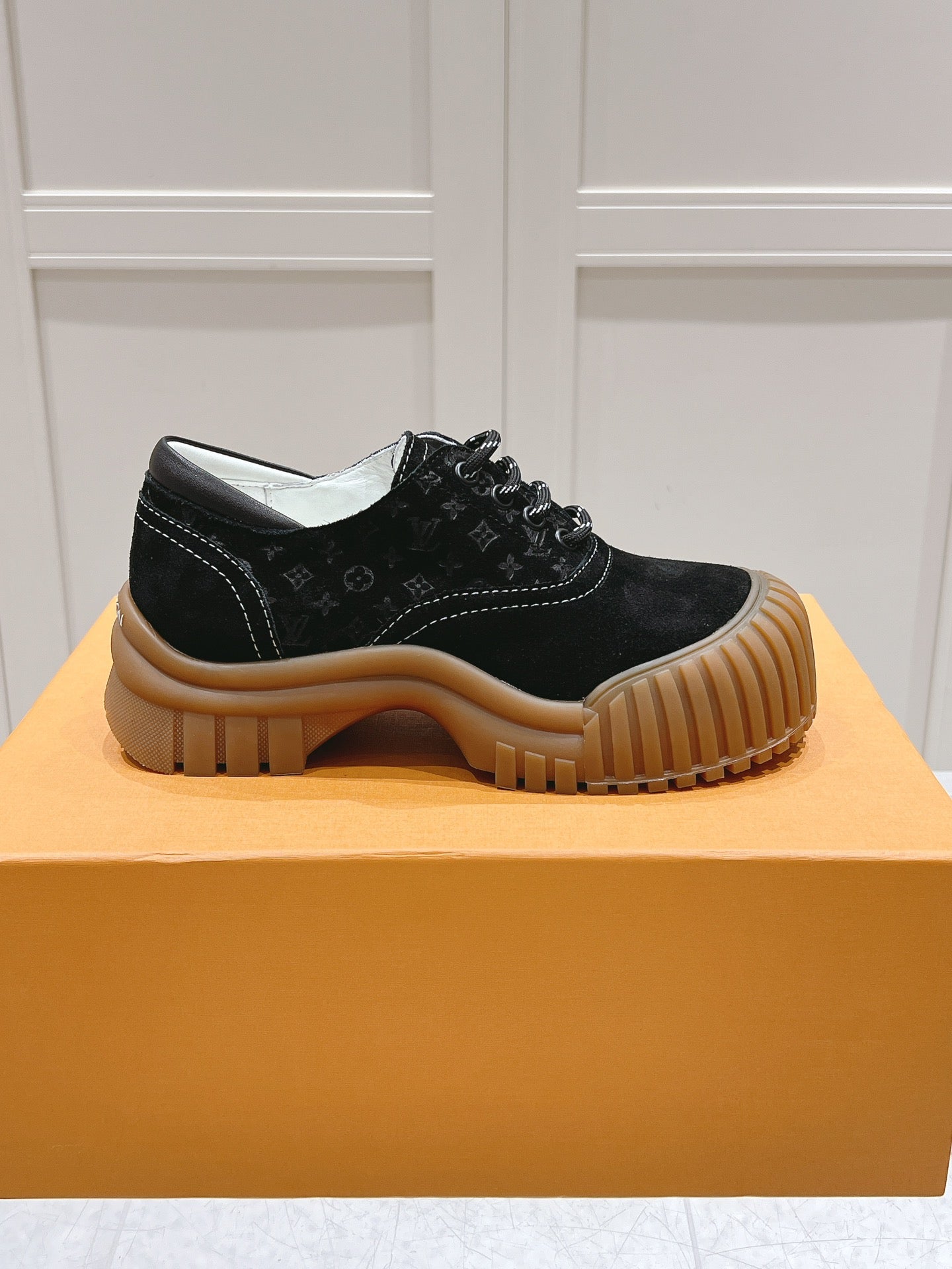 LV Ruby Flat Derby Sneaker Black Embossed Suede 480788
