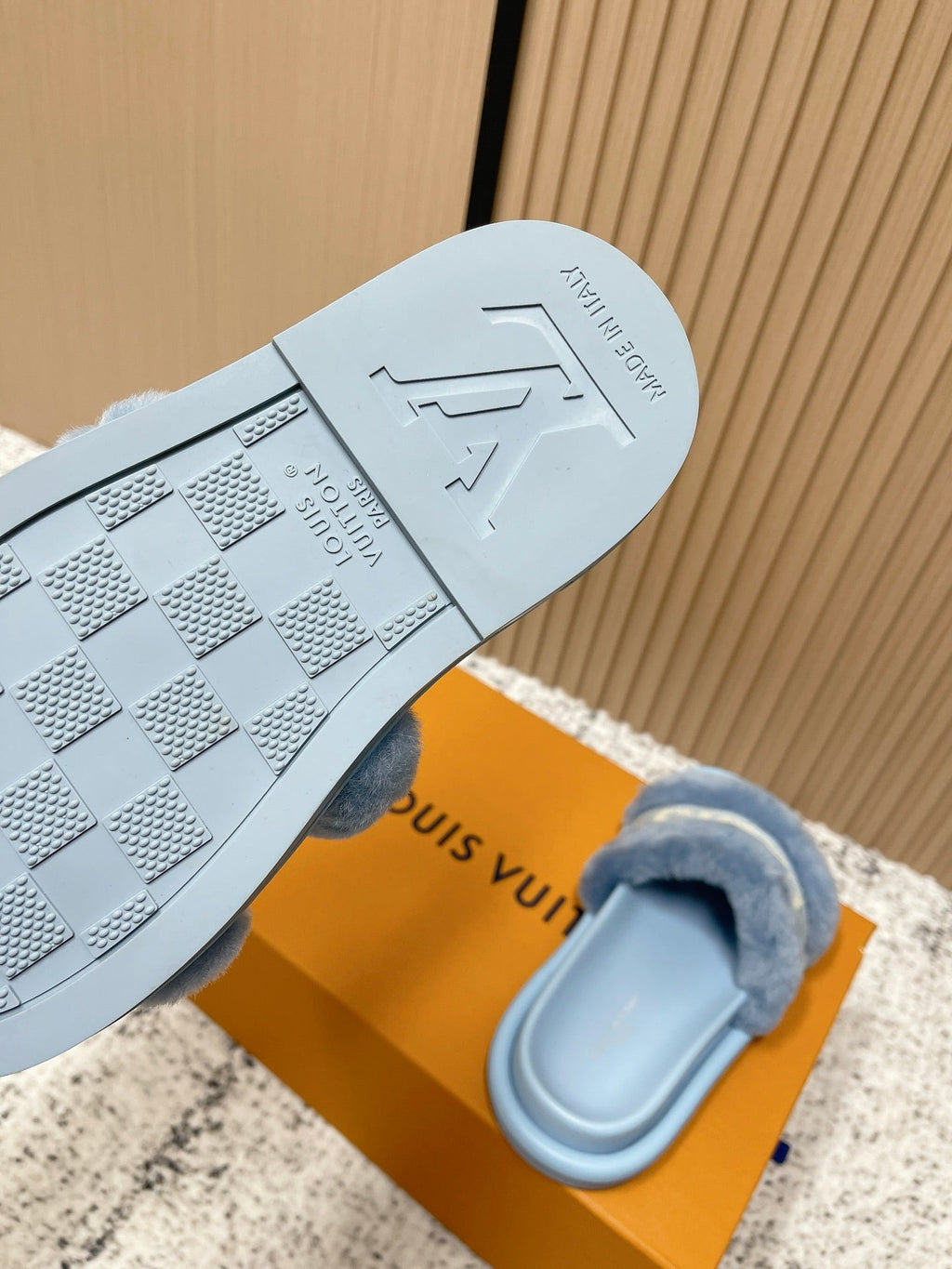 LV 25SS FW Platform Slippers Blue Canvas Wool 533771