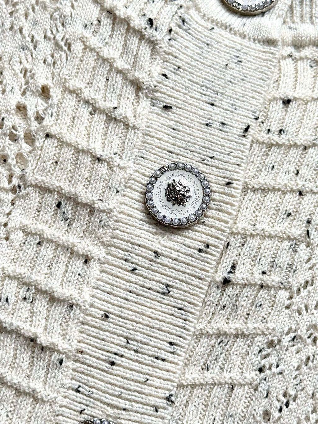 CC 25 Cardigan Beige Wool