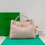 bv medium andiamo 32 light pink lambskin