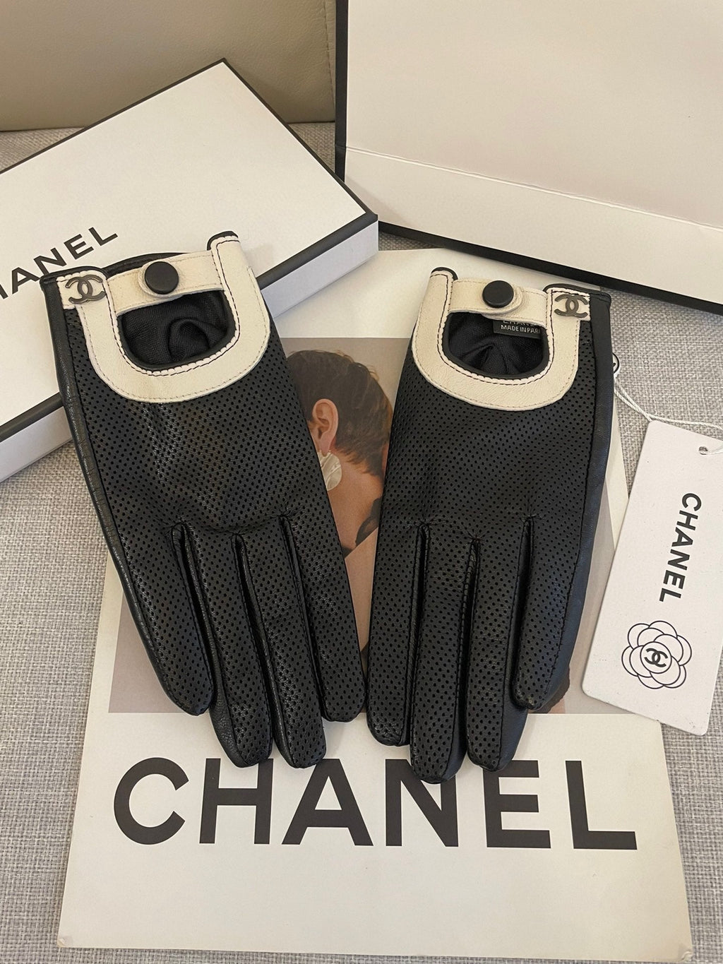 CC GLOVES IN BLACK SHEEPSKIN 463848