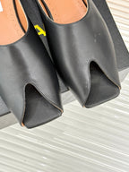 Alaia Slipper Black Calfskin 293191