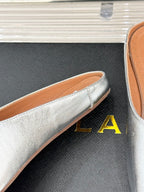 Alaia Slipper Silver Calfskin 293195