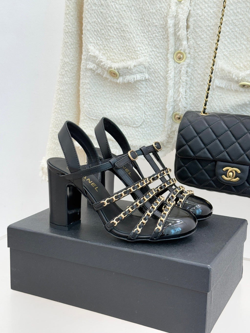 CC 26 Slingback Black Glossy Sheepskin & Calfskin 609980