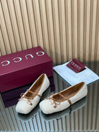 Gucci 26 Ballet Caramel Calfskin Wool 562993