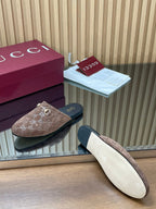 Gucci 25 Horsebit Coffee Brown Mule GG Suede 563081