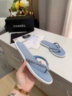 CC Chain Link Thong Flat Blue Denim 696739