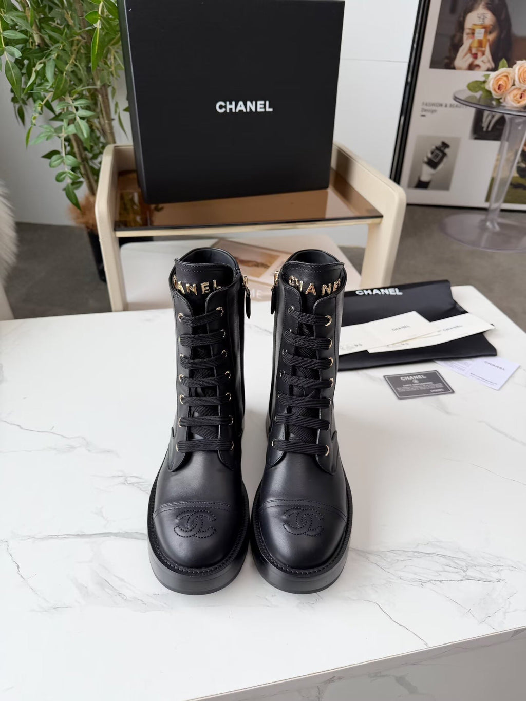 CC 26s Ankle Boot Black Leather