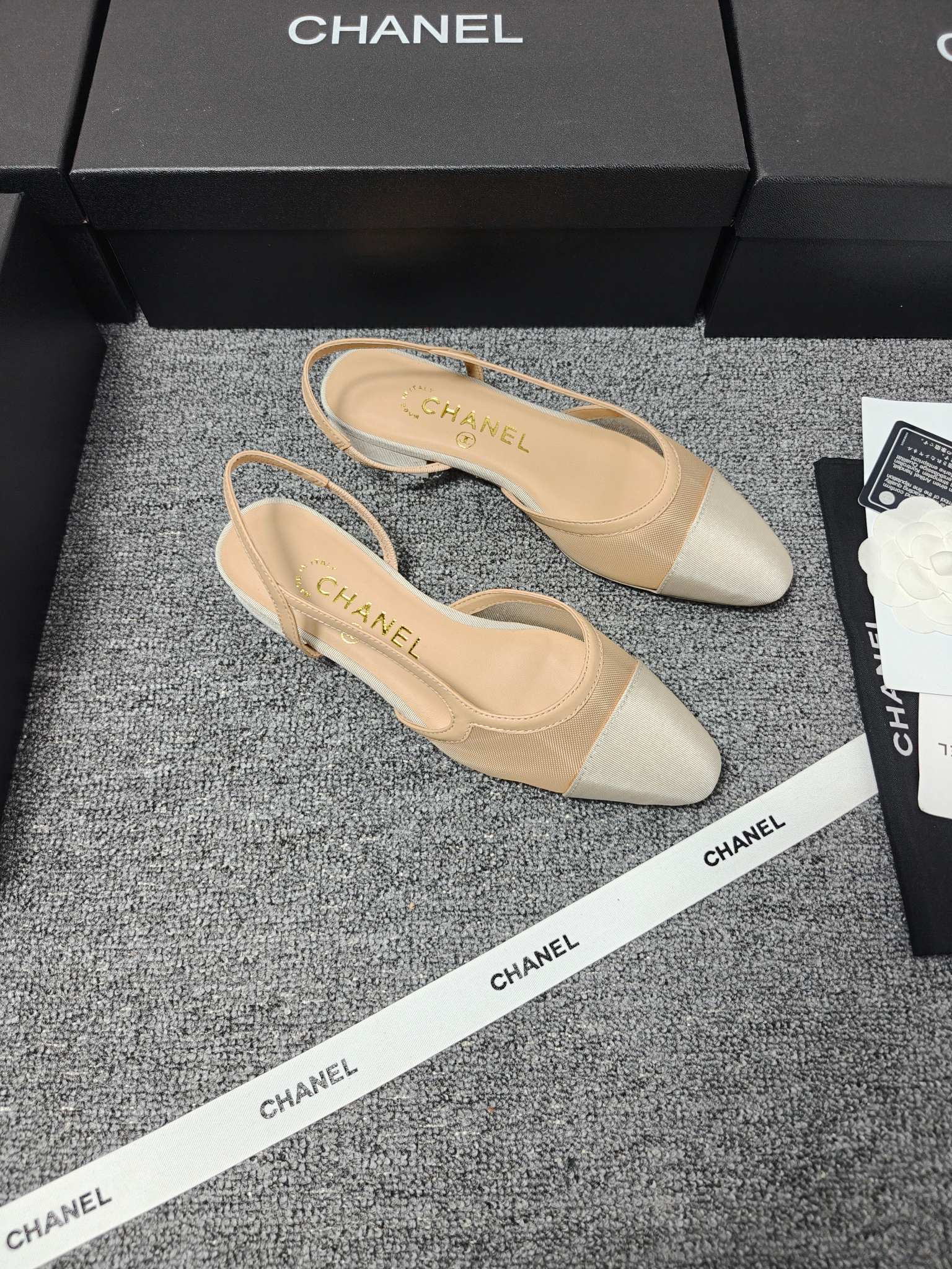 CC 26s Slingback 20 Beige Mesh Fabric Sheepskin 682001