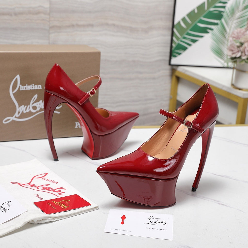 CL Matières Fécales Platform Pumps 15cm Red Patent Leather 637885